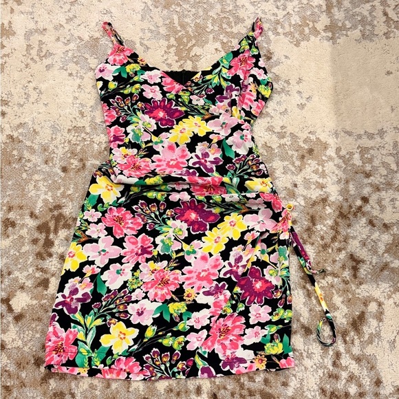 Dee Elly Dresses & Skirts - Vibrant Floral Mini Dress
